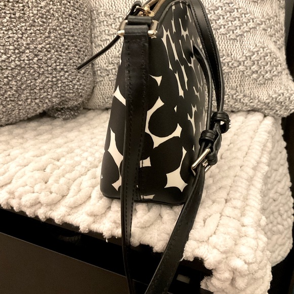 Kate Spade cross body bag - Picture 7 of 7